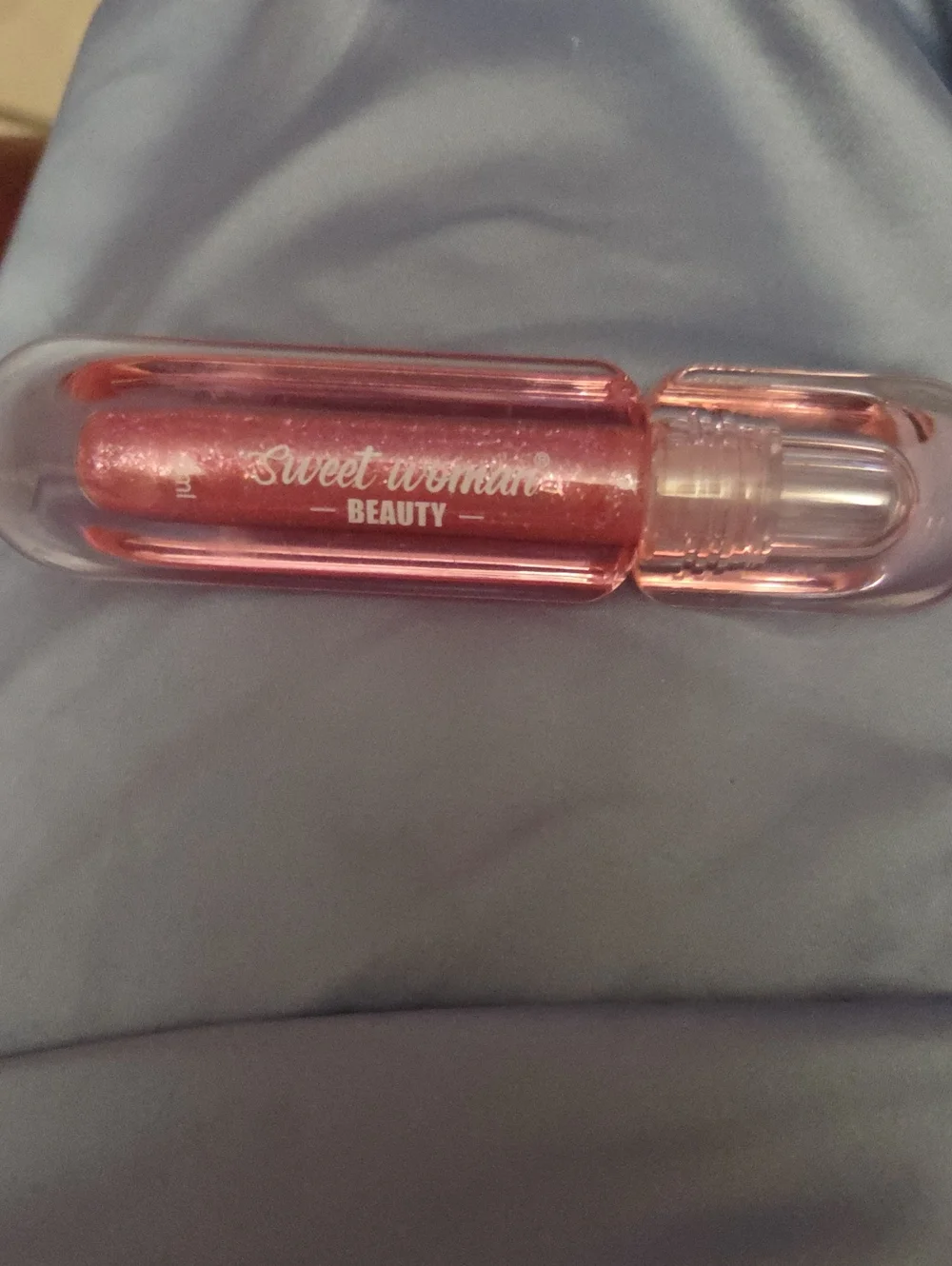 Shimmer Lip Gloss — Sparkling Pink Sweet Woman NWOT